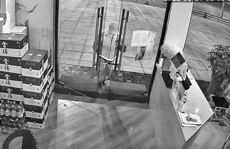 針對(duì)煙酒超市被盜頻發(fā)，AI視頻聯(lián)網(wǎng)報(bào)警系統(tǒng)使用時(shí)的建議