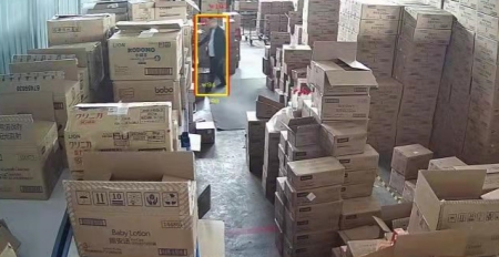 倉(cāng)庫(kù)安防：AI視頻監(jiān)控系統(tǒng)與傳統(tǒng)聯(lián)網(wǎng)報(bào)警系統(tǒng)的安全對(duì)比