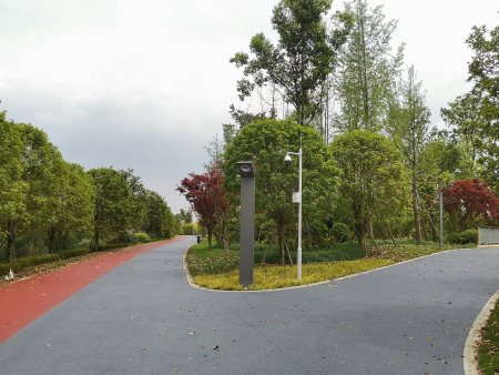 定制化安防監(jiān)控系統(tǒng)工程：技術(shù)深度融合，精準守護每一刻安全